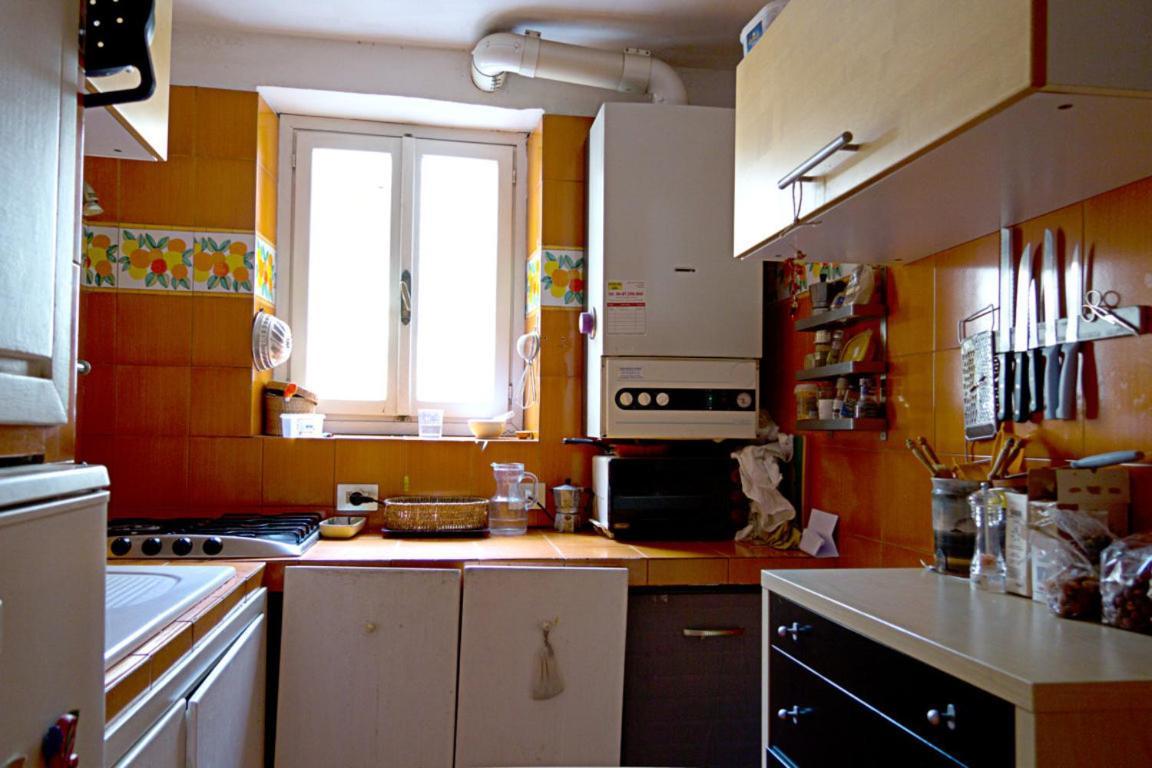 Prati Apartments Рим Экстерьер фото